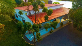 Villa - Beach 5min, Wifi, SmartTV, Parking - by Mango Tree Cottages Kilifi